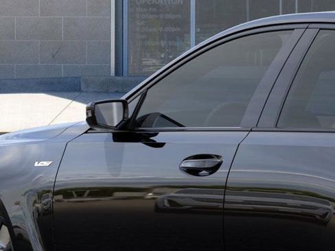 New 2026 Cadillac CT5 V Blackwing w/ Carbon Fiber 2 Package image 12