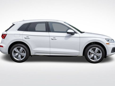 Used 2018 Audi Q5 2.0T Premium Plus w/ Premium Plus Package AWD/4WD image 10
