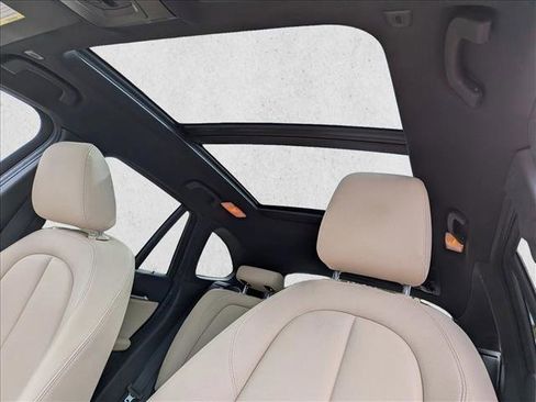 Used 2016 BMW X1 xDrive28i image 16