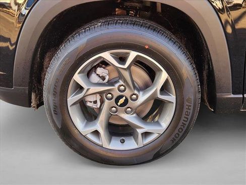 New 2026 Chevrolet Trax LT w/ LT Convenience Package image 10