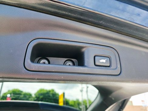 Used 2017 Honda Pilot Elite image 19