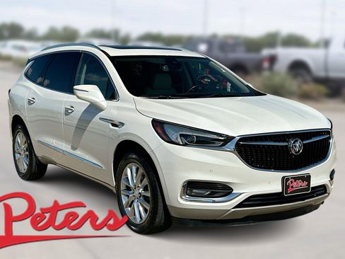 Used 2021 Buick Enclave Premium w/ Sun and Sites Package image 1