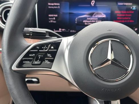 Used 2025 Mercedes-Benz C 300 4MATIC Sedan image 23