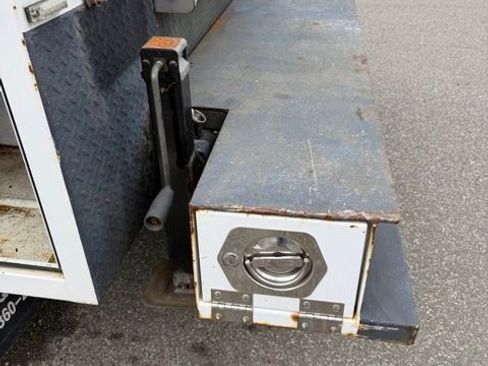 Used 2019 Ford F450 XL w/ Power Equipment Group image 13