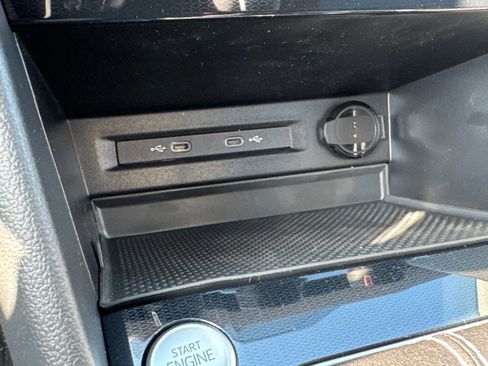 New 2025 Volkswagen Taos S image 29