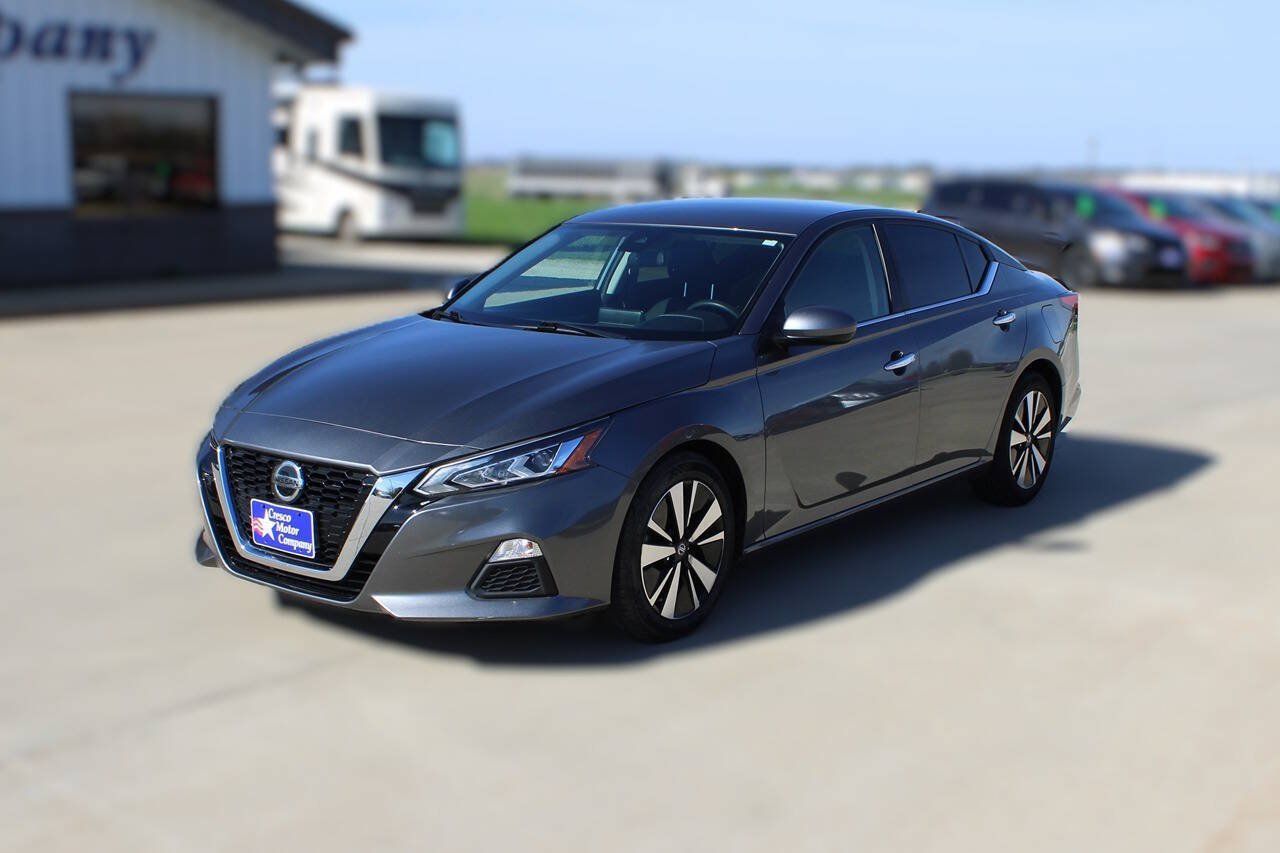 Used 2022 Nissan Altima 2.5 SV FWD image 1
