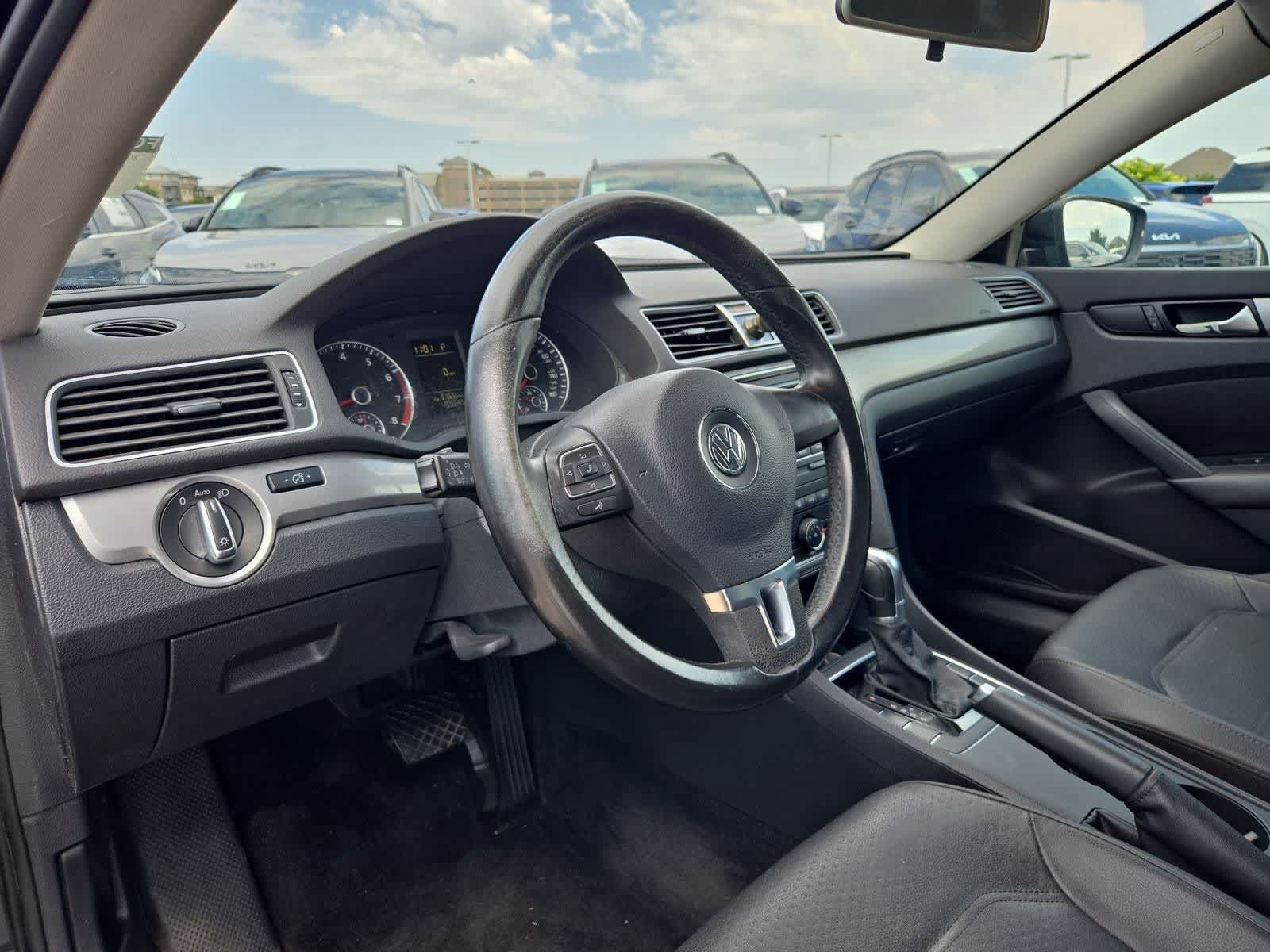 Used 2015 Volkswagen Passat 1.8T FWD image 8