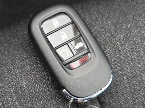 Certified 2025 Honda Accord Sport image 36