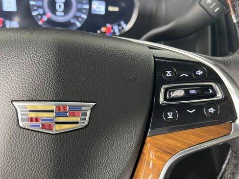 Used 2020 Cadillac Escalade ESV Premium Luxury w/ Escalade Sport Edition RWD image 37