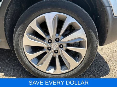 Used 2020 Buick Encore Preferred FWD image 19