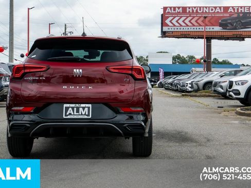 Used 2024 Buick Encore GX Sport Touring image 6