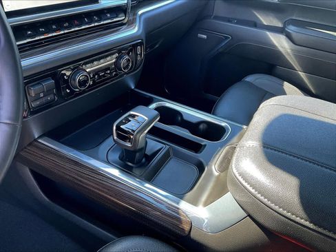 Used 2023 Chevrolet Silverado 1500 LT Trail Boss w/ LT Trail Boss Premium Package image 20