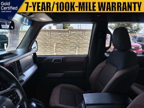 Used 2022 Ford Bronco Outer Banks AWD/4WD image 14