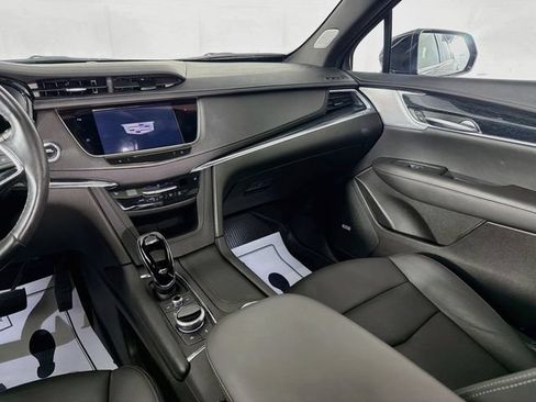 Used 2024 Cadillac XT5 Premium Luxury AWD/4WD image 25