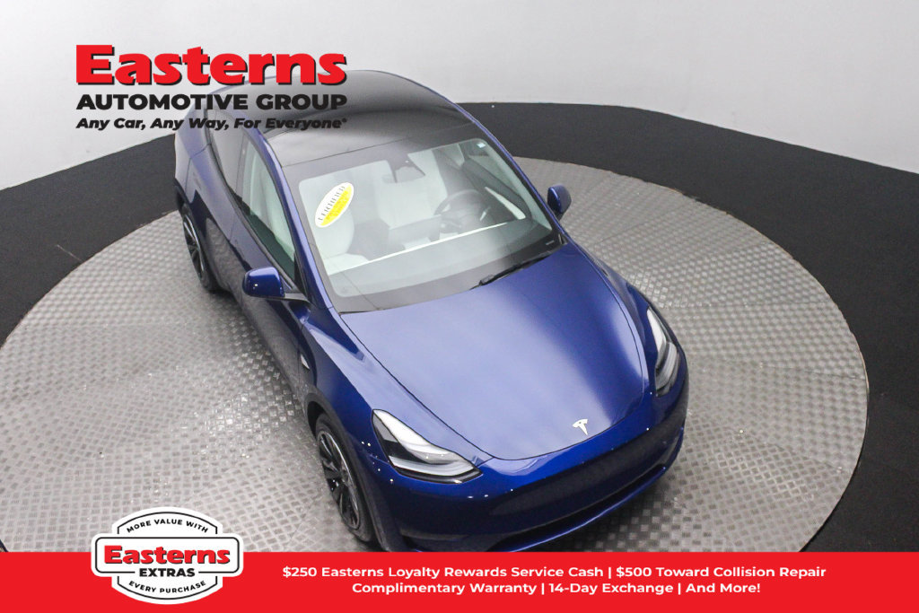 Used 2023 Tesla Model Y Long Range AWD/4WD image 4