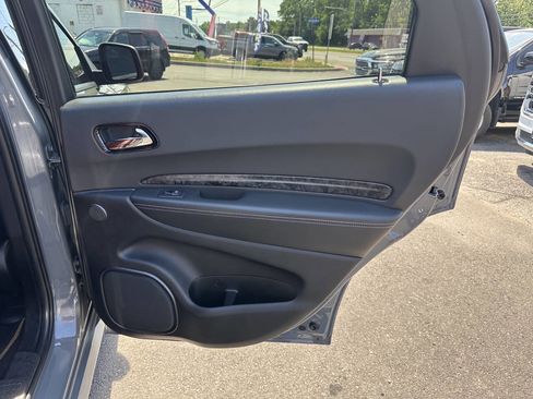 Used 2022 Dodge Durango SRT w/ Premium Interior Group AWD/4WD image 19