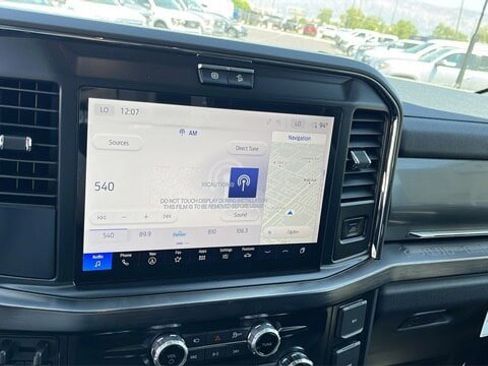 New 2025 Ford F350 Lariat w/ Black Appearance Package image 37