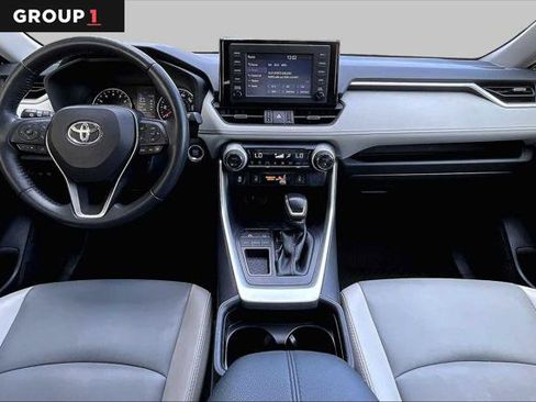 Certified 2019 Toyota RAV4 XLE Premium FWD image 16