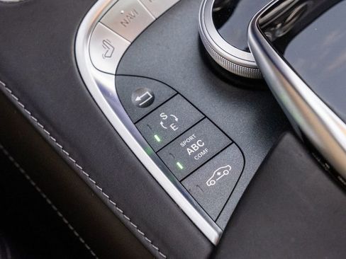 Used 2016 Mercedes-Benz Maybach S 600 Maybach S 600 image 22