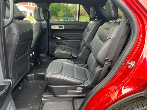 Used 2023 Ford Explorer ST w/ Equipment Group 401A image 23