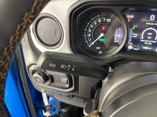 Used 2024 Jeep Wrangler Unlimited AWD/4WD image 11