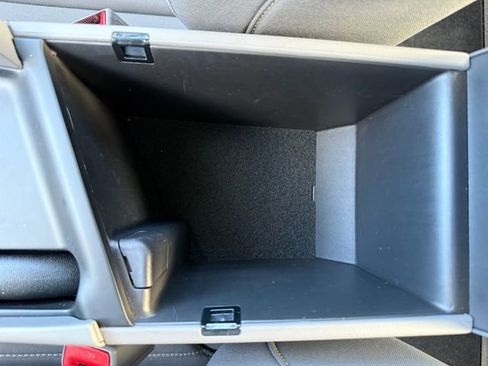 Used 2024 Hyundai Elantra SEL image 28