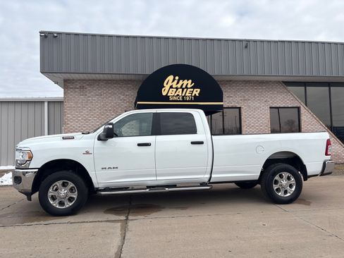 Used 2024 RAM 3500 Big Horn image 2