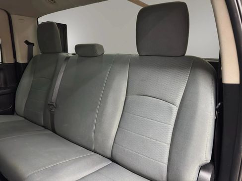 Used 2016 RAM 3500 Tradesman w/ Chrome Appearance Group AWD/4WD image 12