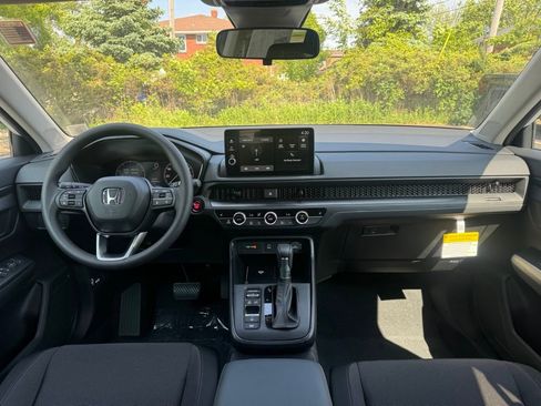 New 2026 Honda CR-V EX image 5