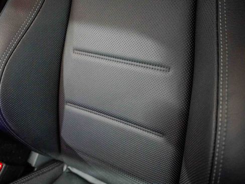 New 2025 Mercedes-Benz GLE 450 GLE 450 image 28