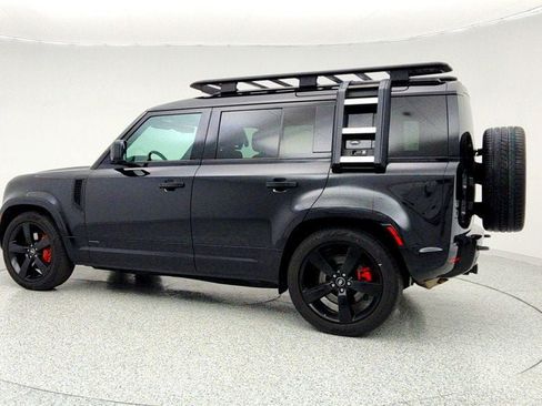 Used 2023 Land Rover Defender 110 X AWD/4WD image 7