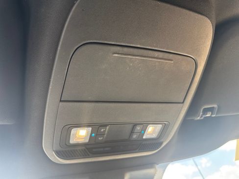 Used 2021 Ford F150 XLT RWD image 15