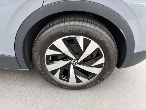 Certified 2023 Volkswagen ID.4 Pro RWD image 6
