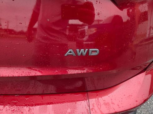 Used 2025 Nissan Rogue SV AWD/4WD image 7