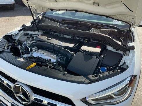 Used 2023 Mercedes-Benz GLA 250 SUV image 23