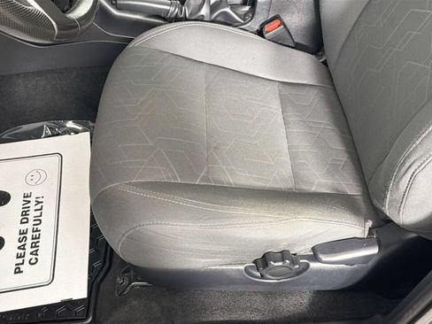 Used 2017 Toyota Tacoma TRD Off-Road AWD/4WD image 19
