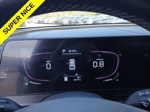 Used 2023 Kia Sportage EX FWD image 28