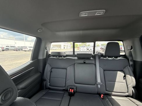 Certified 2024 GMC Sierra 1500 SLT w/ SLT Premium Plus Package AWD/4WD image 11