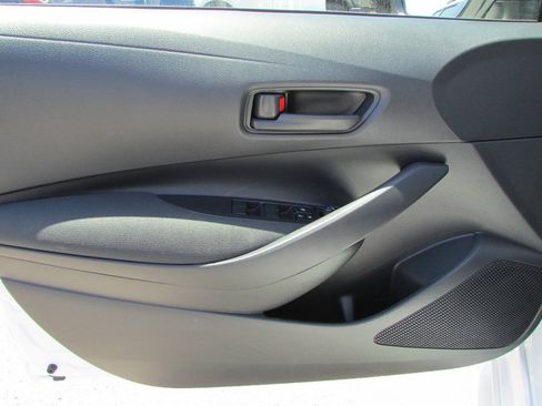 Used 2026 Toyota Corolla LE FWD image 15