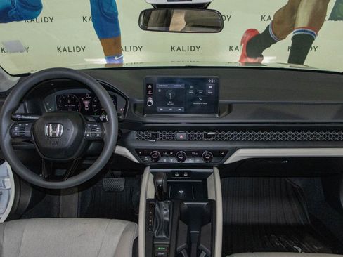 Used 2026 Honda Accord SE image 3