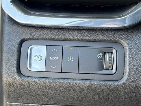 New 2026 GMC Acadia Elevation FWD image 18