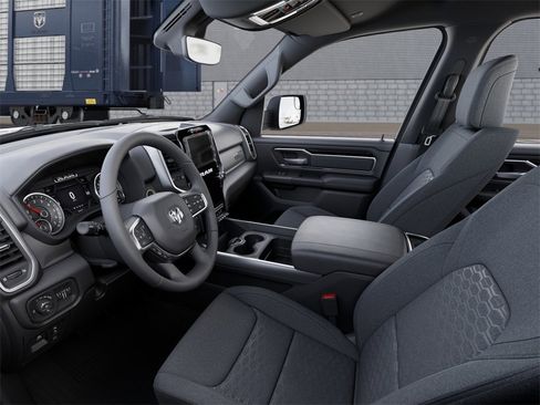 New 2026 RAM 1500 4x4 Crew Cab image 39