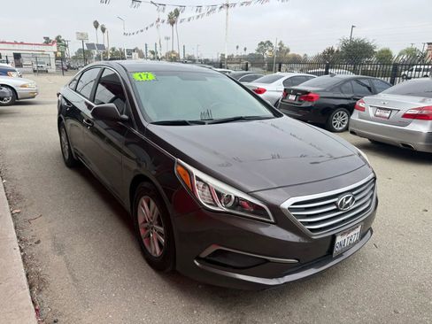 Used 2017 Hyundai Sonata SE image 6