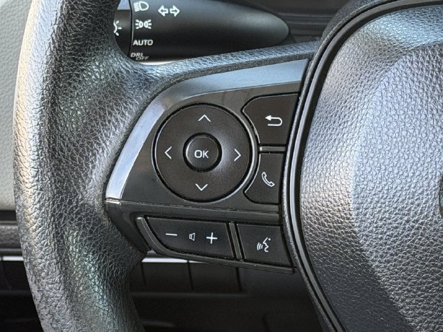 Used 2021 Toyota Corolla L FWD image 10