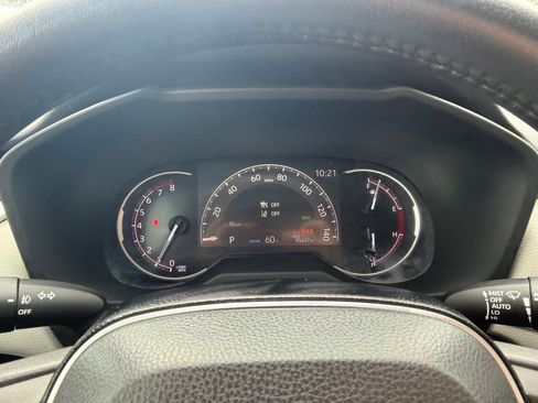 Used 2021 Toyota RAV4 Limited AWD/4WD image 27