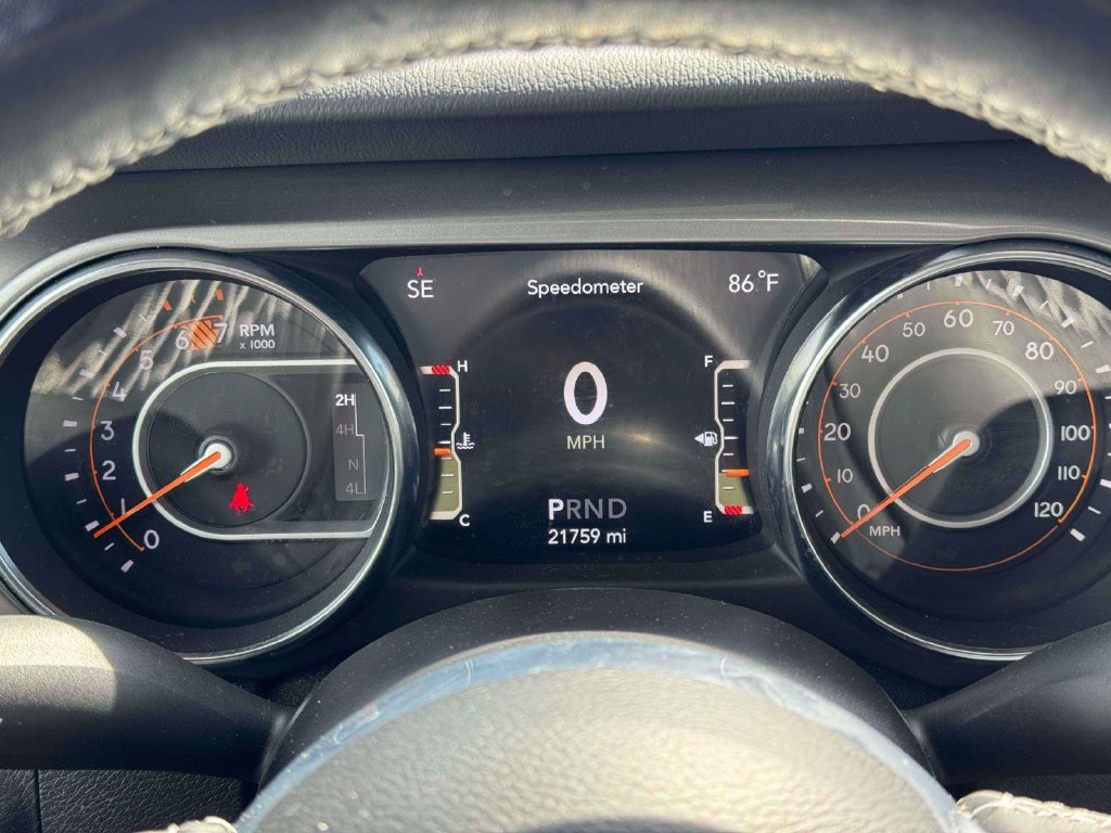 Used 2021 Jeep Wrangler Unlimited Sahara AWD/4WD image 23
