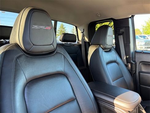 Used 2021 Chevrolet Colorado ZR2 image 38