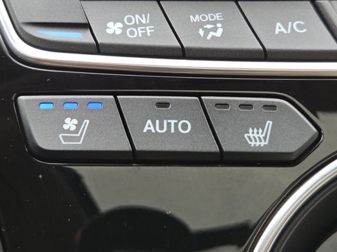 Used 2021 Acura RDX AWD w/ Advance Package image 6