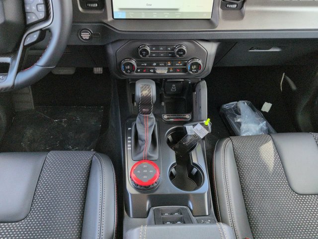 New 2026 Ford Bronco Raptor w/ Interior Carbon Fiber Pack AWD/4WD image 18