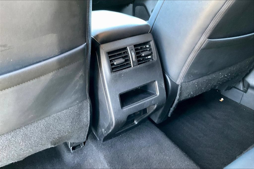 Used 2024 Mitsubishi Outlander SE AWD/4WD image 10